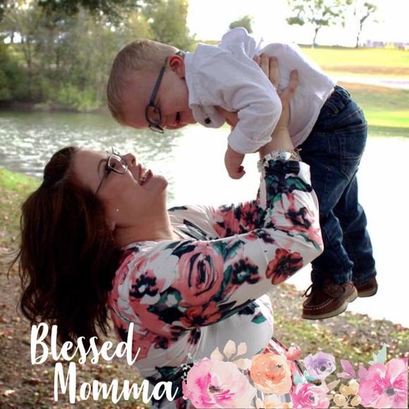 Meet your Posher, Kayla - Picture 1 of 1